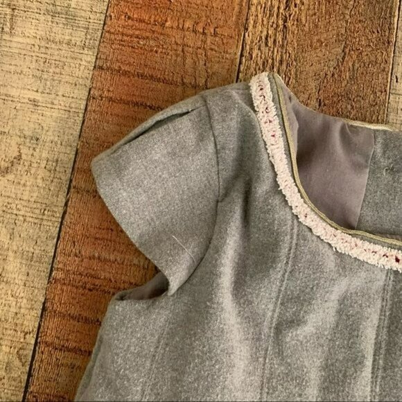 Tahari girls size 3T pleated dress with faux chenille and gold trim in gray - Picture 4 of 6